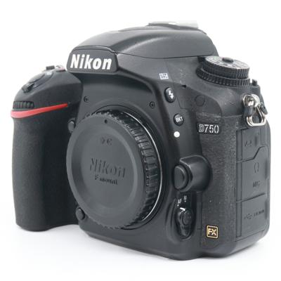 Nikon D750 body occasion