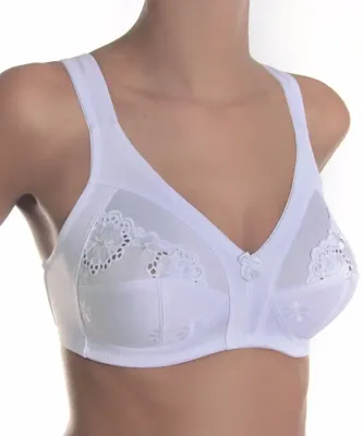 Sassa Mode soft Bh zonder beugel - 12906 - Brede bandjes - bh Grote maten - Wit - Huidskleur