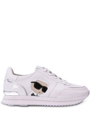 Karl Lagerfeld baskets à détail de patch - Blanc