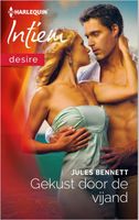 Gekust door de vijand - Jules Bennett - ebook - thumbnail