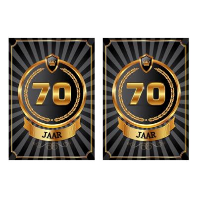 Verjaardag deurposter - 2x - 70 jaar - goud - 59 x 42 cm - leeftijd feestartikelen