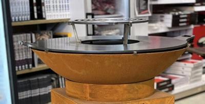 We Fire BBQ RVS grillrek small We Fire BBQ RVS grillrek small