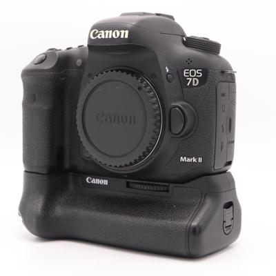Canon EOS 7D mark II + BG-E16 Batterygrip occasion