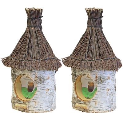 Vogel voederhuisje - 2x stuks - 36 cm - berkenhout - rieten/tenen dak - pindakaashuisje -vogelhuisje