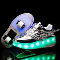 CD03 LED oplaadbare dubbele wiel Wing roller skating schoenen maat: 40 (zilver)