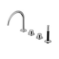 Hotbath Cobber Badrandcombinatie met draaibare mengkraan omstel en handdouche chroom CB073CR