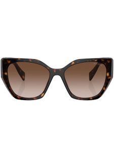 Prada Eyewear lunettes de soleil à effet écaille de tortue - Vert