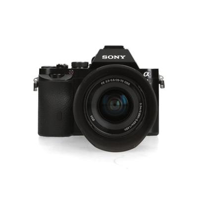 Sony A7