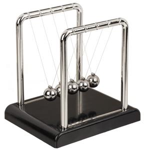 Mini Newton pendel cradle met 5 ballen - 9 x 7 cm - Slinger/balanceerballen voor op kantoor/bureau
