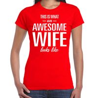 Awesome wife / echtgenote cadeau t-shirt rood dames