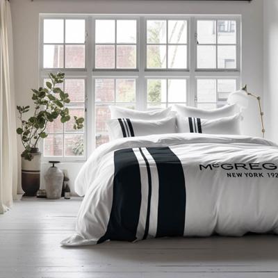 Dekbedovertrek McGregor Queens Wit Tekst & Strepen 140x200 Cm McGregor - Dekbed-Discounter.nl