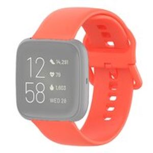 Fitbit Versa 1 / 2 & Lite siliconen sportbandje met gespsluiting - Koraaloranje - Maat: Small