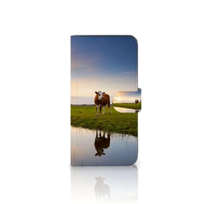 Google Pixel 8A | Telefoonhoesje | Met pasjeshouder | Koe Google Pixel 8A | Telefoonhoesje | Met pasjeshouder | Koe