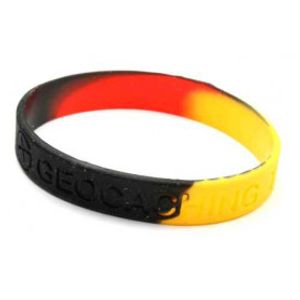 Armband - Geocaching, this is our world - zwart, geel, rood