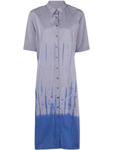 Suzusan robe-chemise en chambray à motif tie dye - Gris