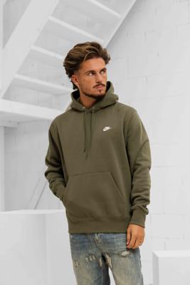 Nike Club Fleece Hoodie Heren Groen - Maat L - Kleur: Groen | Soccerfanshop Nike Club Fleece Hoodie Heren Groen - Maat L - Kleur: Groen | Soccerfanshop