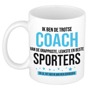 Cadeau koffie/thee mok voor coach/trainer - blauw - trotse coach - keramiek - 300 ml