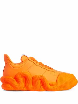 Giuseppe Zanotti baskets Cobras à bords contrastants - Orange