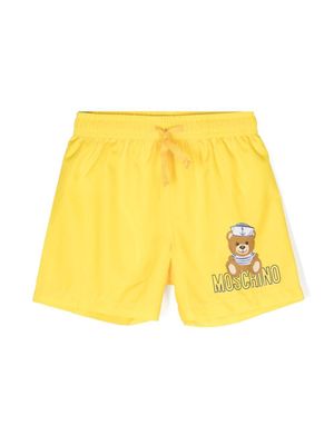 Moschino Kids short de bain à imprimé graphique - Jaune