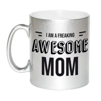 Moeder cadeau zilveren mok / beker I am a freaking awesome mom   - - thumbnail