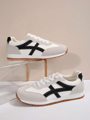 Women's Retro Walking Shoes - Black PU Leather Hiking Sneakers Black / EUR38