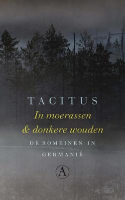 In moerassen en donkere wouden (Paperback)