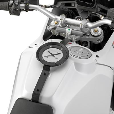 GIVI BF Tanklock bevestigingen, Motorspecifieke bagage, BF76