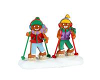 Snowshoe Walkers 12x4x18 cm Kersthuisje - Lemax Snowshoe Walkers 12x4x18 cm Kersthuisje - Lemax