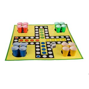 Drankspel - ludo spel - mens erger je niet - XXL met beer pong cups   -