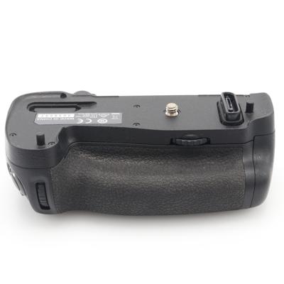 Nikon MB-D16 batterygrip occasion