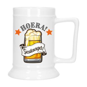 Geslaagd Cadeau Bierpul - oranje - hoera! geslaagd! - keramiek - 530 ml