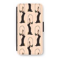 Pop Some Kim: iPhone SE 2020 Flip Hoesje