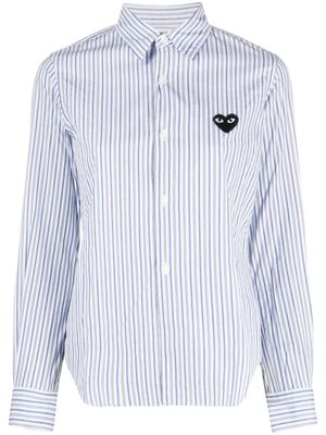 Comme Des Garçons Play chemise rayée à patch cœur - Bleu