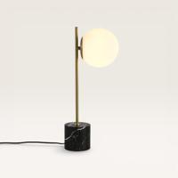 Tafellamp Elara marmo m - Met bol van handgemaakt opaalglas, voet van marmer - Zweeft als een maan door de ruimte - Voor binnengebruik