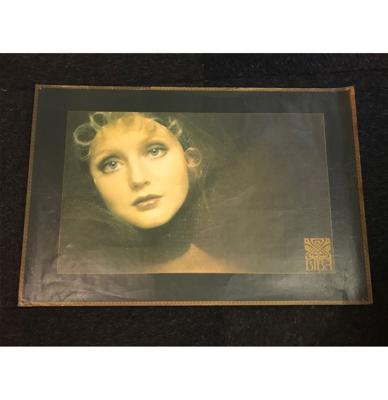 Biba Ingrid Boulding Art Poster - 1970 - 76 x 51 cm Biba Ingrid Boulding Art Poster - 1970 - 76 x 51 cm