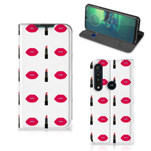 Motorola G8 Plus Hoesje met Magneet Lipstick Kiss