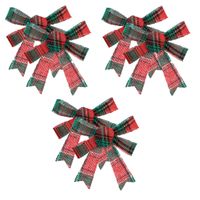 Kerst ornamenten strikken - 6x st -rood/groen - 10 x 12 cm - polyester strikjes