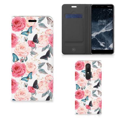 Nokia 5.1 (2018) Smart Cover Butterfly Roses Nokia 5.1 (2018) Smart Cover Butterfly Roses