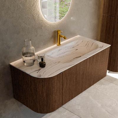 Badmeubel Mondiaz Kurve-Dlux | 105 cm | Meubelkleur Walnut | Wastafelkleur Nata | Solid surface | Wasbak rechter zijde spoelbak | 1 kraangat