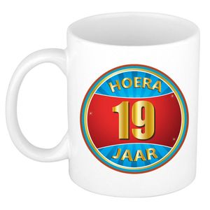 19 jaar verjaardag mok / beker - verjaardagscadeau - feest mokken