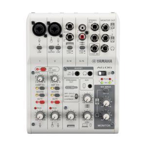 Yamaha AG06MK2W White live streaming mixer