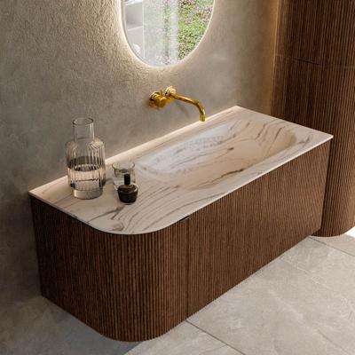 Badmeubel Mondiaz Kurve-Dlux | 105 cm | Meubelkleur Walnut | Wastafelkleur Nata | Solid surface | Wasbak rechter zijde spoelbak | Zonder kraangat(en)