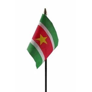 Suriname - mini vlaggetje van 10 x 15 cm op stokje - Landen vlag - H27 cm