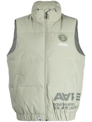 AAPE BY *A BATHING APE® Bodywarmer met logopatch - Groen AAPE BY *A BATHING APE® Bodywarmer met logopatch - Groen