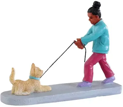 Lemax it&apos;s time for a walk kerstdorp figuur type 2 2022
