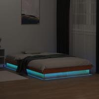 Bedframe met LED massief grenenhout wasbruin 140x200 cm