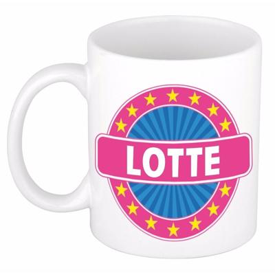 Lotte voornaam koffiemok - beker - wit/roze - 300 ml - Cadeau - Dames - Collega - Moederdag Lotte voornaam koffiemok - beker - wit/roze - 300 ml - Cadeau - Dames - Collega - Moederdag