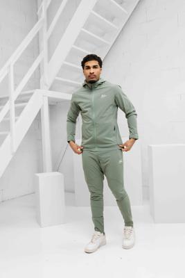 Malelions Sport Running Trainingspak Heren Lichtgroen - Maat XL - Kleur: Lichtgroen | Soccerfanshop Malelions Sport Running Trainingspak Heren Lichtgroen - Maat XL - Kleur: Lichtgroen | Soccerfanshop