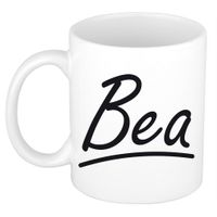 Naam cadeau mok / beker Bea met sierlijke letters 300 ml