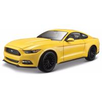 Modelauto - Ford Mustang 2015 - geel - schaal 1:18 - speelgoedauto